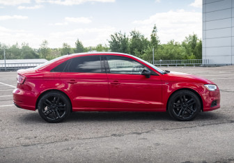 Подержанный автомобиль Audi A3 Sedan 2019 года (4 фото)