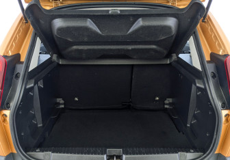 Подержанный автомобиль LADA (ВАЗ) XRAY 2019 года (10 фото)