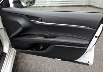 Подержанный автомобиль Toyota Camry Sedan 2021 года (23 фото)