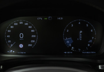 Подержанный автомобиль Volvo S60 2020 года (12 фото)