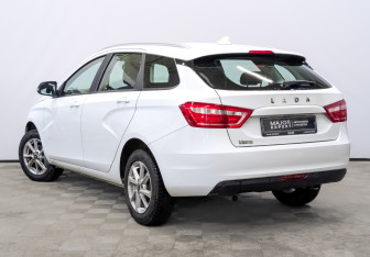 Подержанный автомобиль LADA (ВАЗ) Vesta Wagon 2021 года (7 фото)