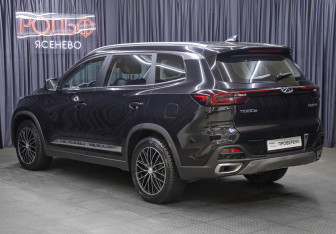 Подержанный автомобиль Chery Tiggo 8 2020 года (7 фото)