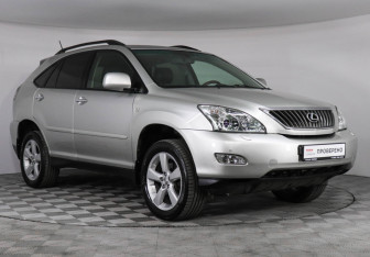 Подержанный автомобиль Lexus RX 2007 года (3 фото)