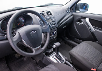 Подержанный автомобиль LADA (ВАЗ) Kalina Hatchback 2016 года (9 фото)