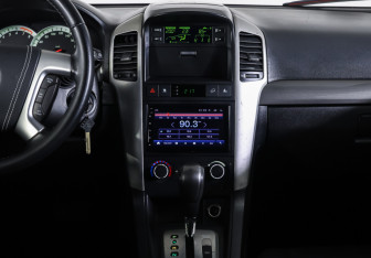 Подержанный автомобиль Chevrolet Captiva 2007 года (13 фото)