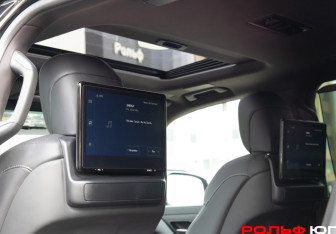 Подержанный автомобиль Lexus LX 2024 года (15 фото)