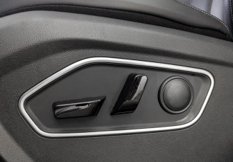 Подержанный автомобиль BAIC X7 2024 года (28 фото)