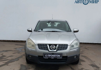 Подержанный автомобиль Nissan Qashqai 2007 года (2 фото)