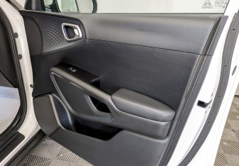 Подержанный автомобиль Kia Soul 2021 года (23 фото)