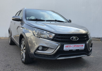 Подержанный автомобиль LADA (ВАЗ) Vesta Wagon 2019 года (3 фото)