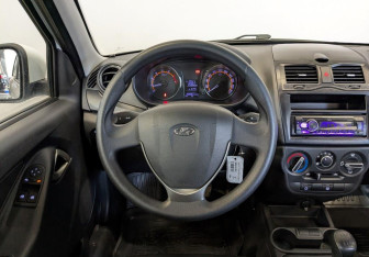 Подержанный автомобиль LADA (ВАЗ) Granta Sedan 2023 года (19 фото)