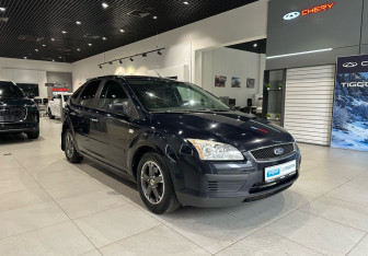 Подержанный автомобиль Ford Focus Sedan 2007 года (3 фото)