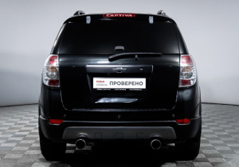 Подержанный автомобиль Chevrolet Captiva 2013 года (6 фото)