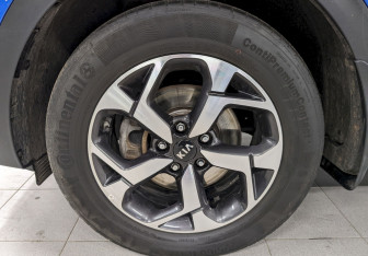 Подержанный автомобиль Kia Sportage 2020 года (17 фото)