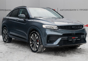 Подержанный автомобиль Geely Tugella 2021 года (3 фото)