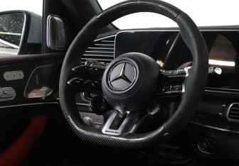 Подержанный автомобиль Mercedes-Benz GLE AMG 2024 года (15 фото)