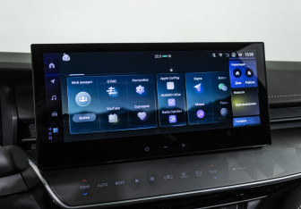 Подержанный автомобиль Toyota Camry Sedan 2024 года (19 фото)