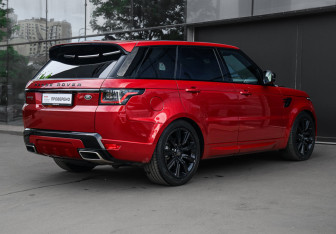 Подержанный автомобиль Land Rover Range Rover Sport 2020 года (4 фото)