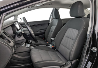 Подержанный автомобиль Kia Cerato Sedan 2016 года (20 фото)