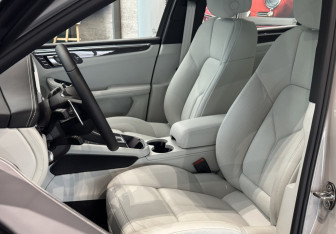 Новый Porsche Macan 2026 (12 фото)