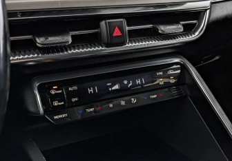 Подержанный автомобиль Kia K5 2020 года (21 фото)