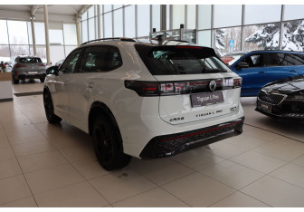 Новый Volkswagen Tiguan 2025 (3 фото)