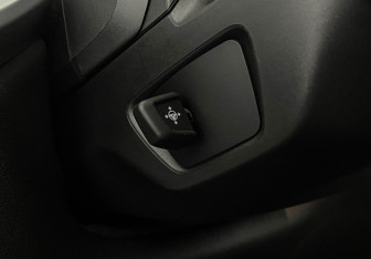 Подержанный автомобиль BMW X7 2022 года (22 фото)
