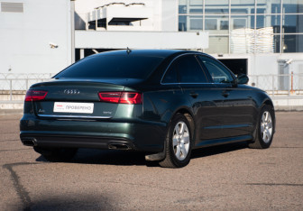 Подержанный автомобиль Audi A6 Sedan 2016 года (5 фото)