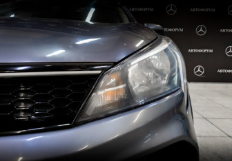 Подержанный автомобиль Kia Rio Hatchback 2021 года (16 фото)