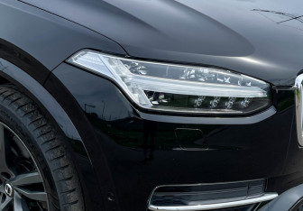 Подержанный автомобиль Volvo XC90 2018 года (20 фото)