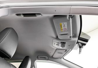 Подержанный автомобиль Lexus RX 2019 года (24 фото)