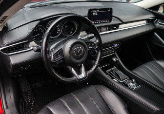 Подержанный автомобиль Mazda 6 Sedan 2019 года (12 фото)