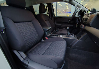 Новый Mitsubishi L200 2025 (10 фото)