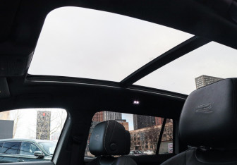 Подержанный автомобиль Volkswagen Tiguan 2025 года (17 фото)