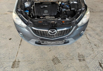Подержанный автомобиль Mazda CX-5 2013 года (16 фото)