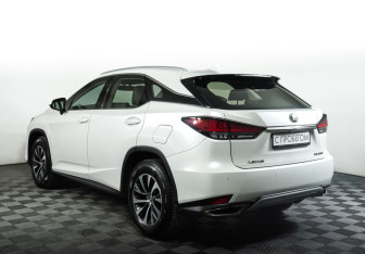 Подержанный автомобиль Lexus RX 2020 года (7 фото)