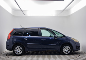 Подержанный автомобиль Citroen C4 Picasso 2007 года (4 фото)