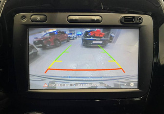 Подержанный автомобиль Renault Kaptur 2018 года (17 фото)