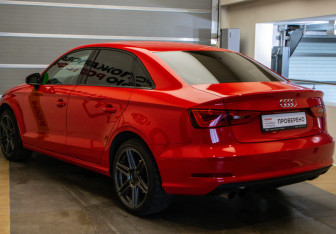 Подержанный автомобиль Audi A3 Sedan 2014 года (5 фото)
