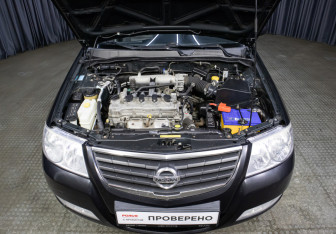 Подержанный автомобиль Nissan Almera Classic 2011 года (9 фото)