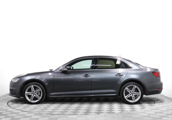 Подержанный автомобиль Audi A4 Sedan 2017 года (8 фото)