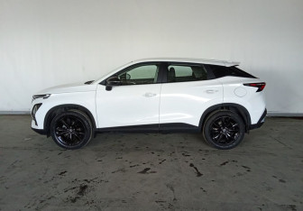 Подержанный автомобиль Omoda C5 2023 года (7 фото)