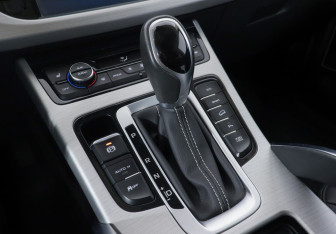 Подержанный автомобиль Geely Atlas 2018 года (13 фото)