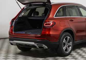 Подержанный автомобиль Mercedes-Benz GLC Coupe 2020 года (21 фото)