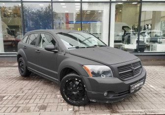 Подержанный автомобиль Dodge Caliber 2007 года (3 фото)
