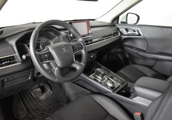 Новый Mitsubishi Outlander 2023 (23 фото)
