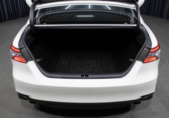 Подержанный автомобиль Toyota Camry Sedan 2018 года (10 фото)