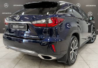 Подержанный автомобиль Lexus RX 2017 года (5 фото)