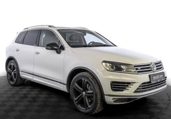 Подержанный автомобиль Volkswagen Touareg 2018 года (3 фото)