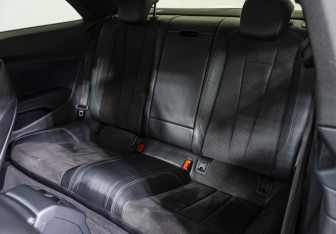 Подержанный автомобиль Audi A5 Coupe 2018 года (16 фото)